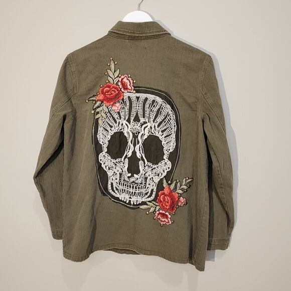 Fashion Nova Tops - Fashion Nova Utility Shirt Shacket Jacket Skull and Roses - Size M